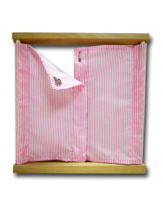 Hook & Eye Dressing Frame 2